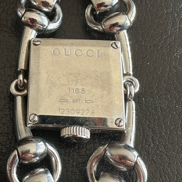 GUCCI SIGNORIA STAINLESS STEEL BLUE MOTHER OF PEARL WATCH - Picture 6 of 6